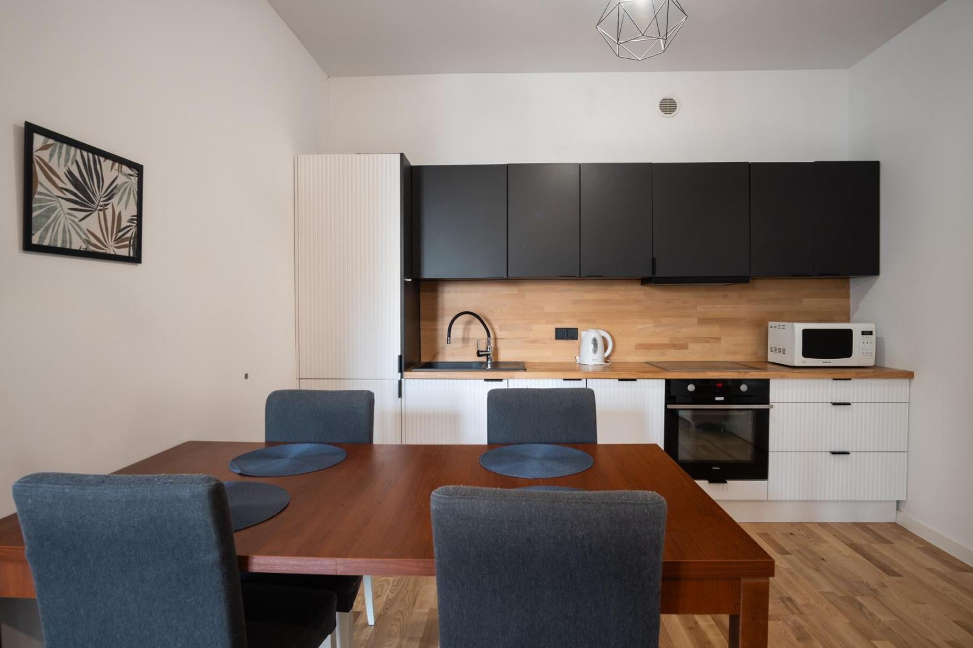 Dream Aparts - Z Parkingiem W Centrum Apartament *